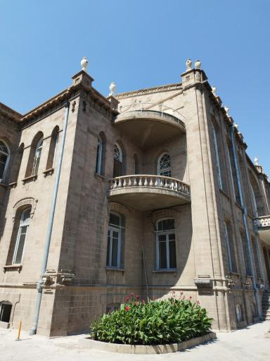 عکس ساختمان شهرداری تبریز 