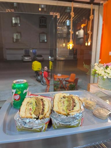 عکس فست فود دا 