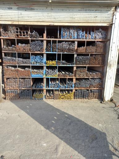 عکس آهن فروشی و خرید ضایعات علی خلیلی