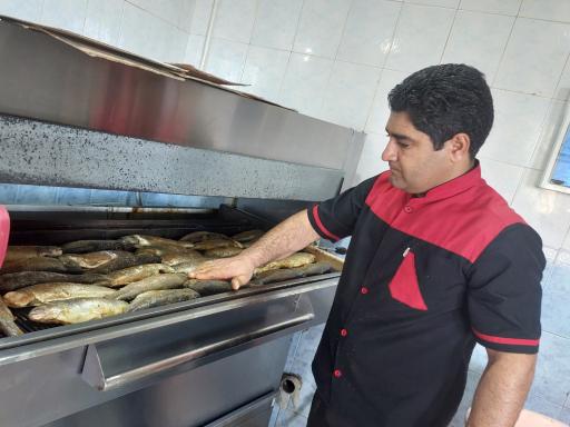 عکس رستوران زحمتی