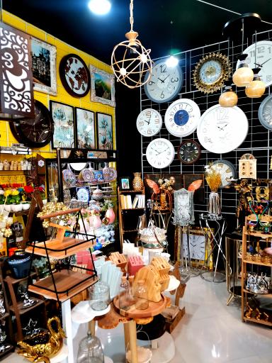 عکس گالری آبان