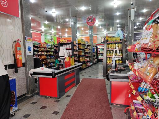 عکس فروشگاه افق کوروش 