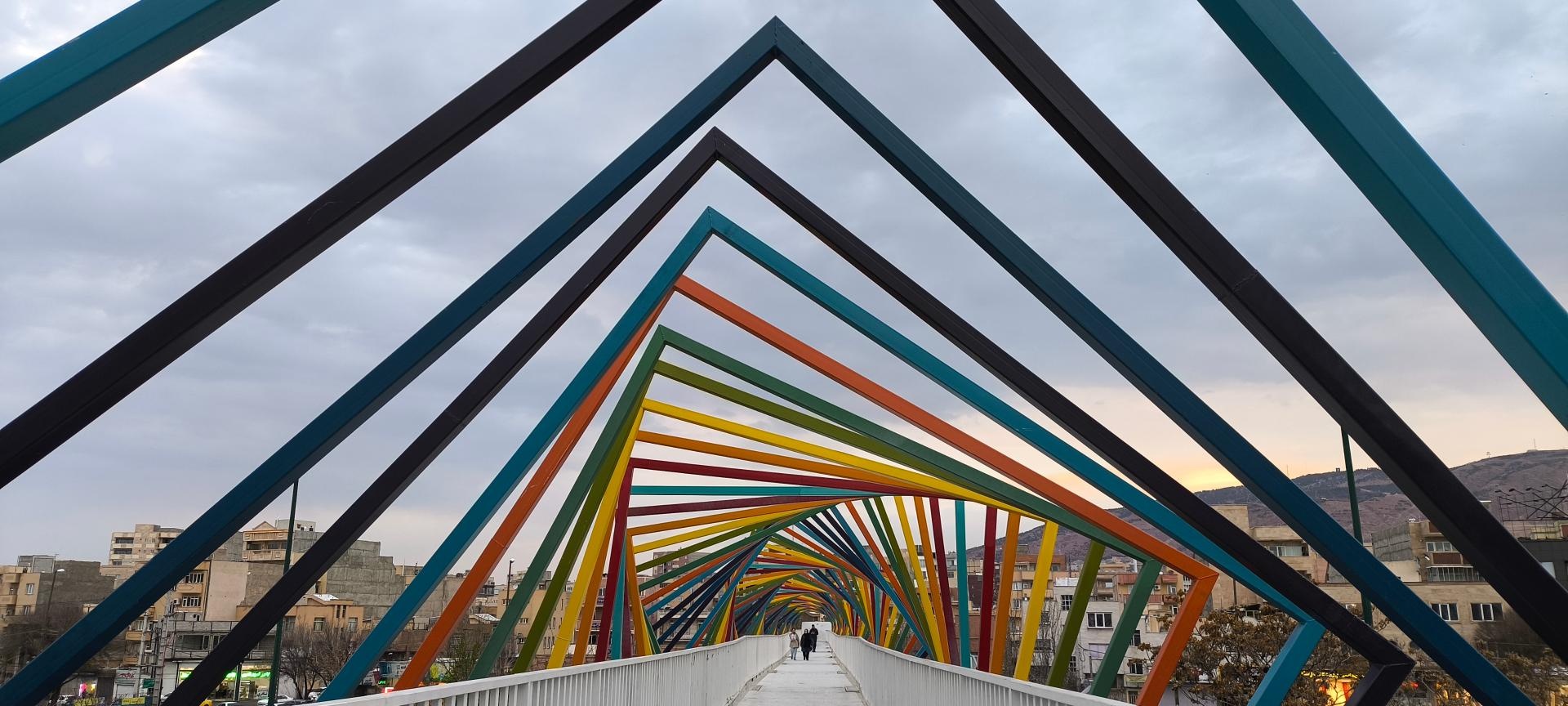 عکس پل هوایی عابر پیاده