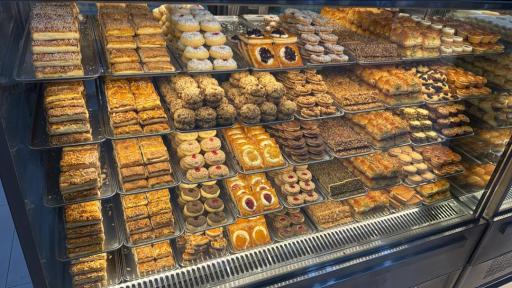 عکس شیرینی نیشکر ونک