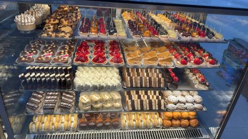 عکس شیرینی نیشکر ونک