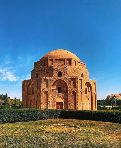 عکس گنبد جبلیه  موزه سنگ