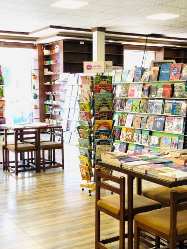 عکس کتاب‌فروشی کودک‌ونوجوان سی‌سو