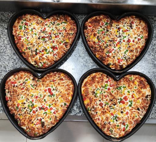 عکس پیتزا میتزا