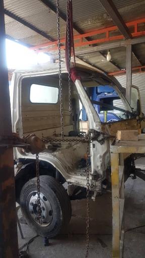 عکس تعمیرگاه تخصصی ایسوزو میرتقوی