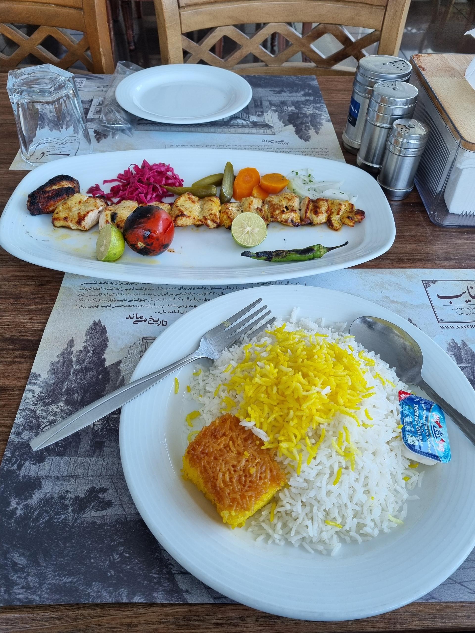 عکس رستوران نایب کوروش مال شعبه باغ فیض