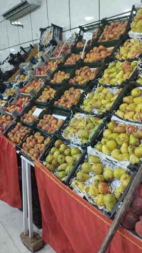 عکس میوه فروشی علیزاده 