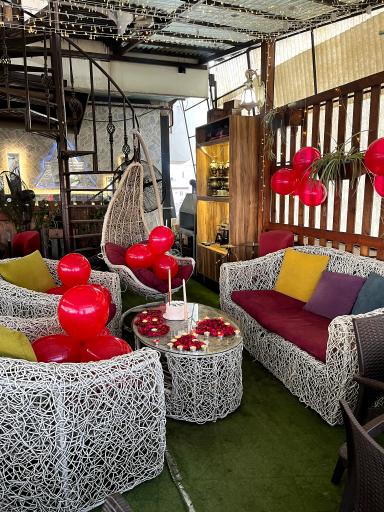 عکس کافه و رستوران ایفل