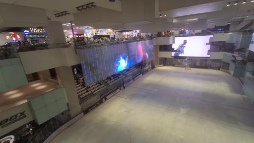 عکس پیست اسکی روی یخ ایران مال