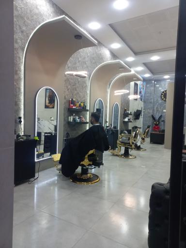 عکس آرایشگاه مردانه موتیک 