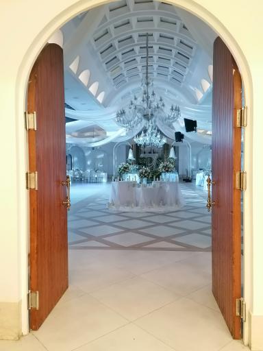 عکس باغ عمارت کبیر