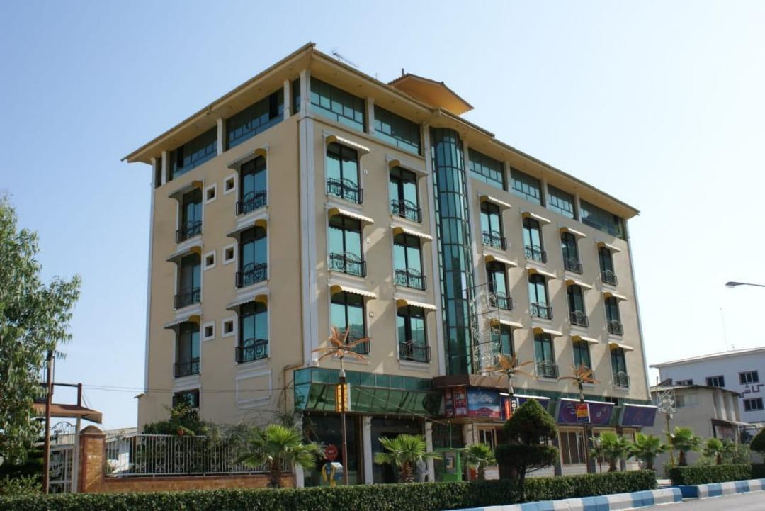 عکس هتل آپارتمان هنرمندان