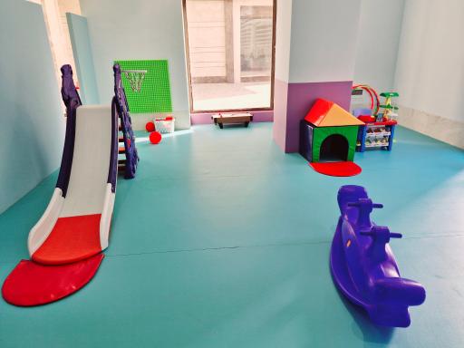 عکس مهدکودک آیه