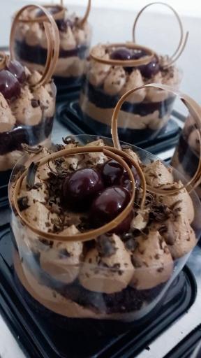 یُمنا پیستری