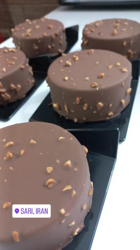 عکس یُمنا پیستری