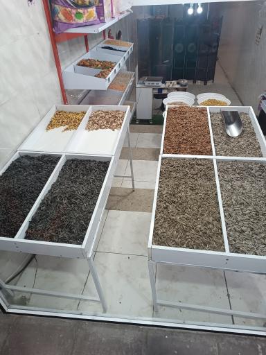 عکس آجیل و خشکبار طالبی