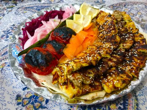 عکس رستوران هورامان