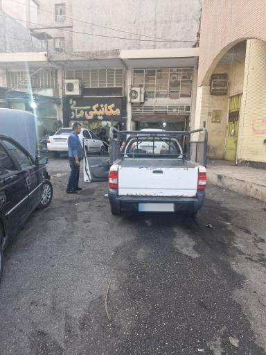 عکس تعمیرگاه مکانیکی فرانس پژو