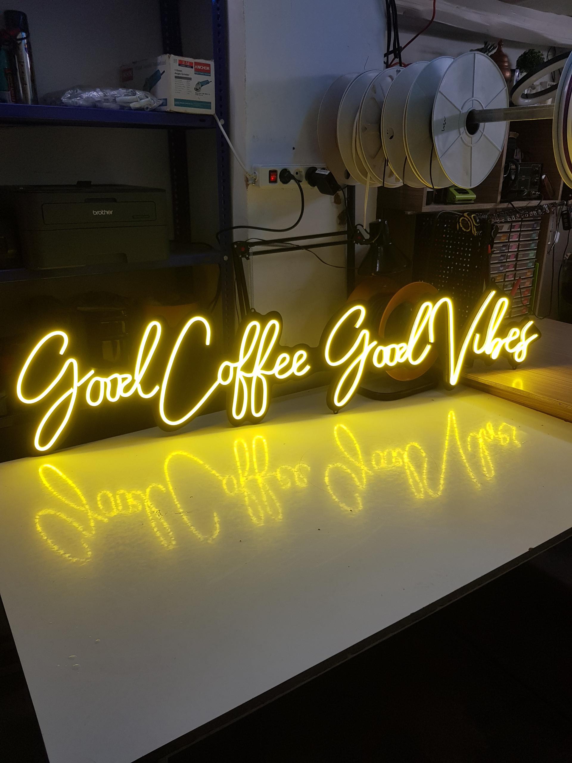 عکس تابلو سازی مهیاری 