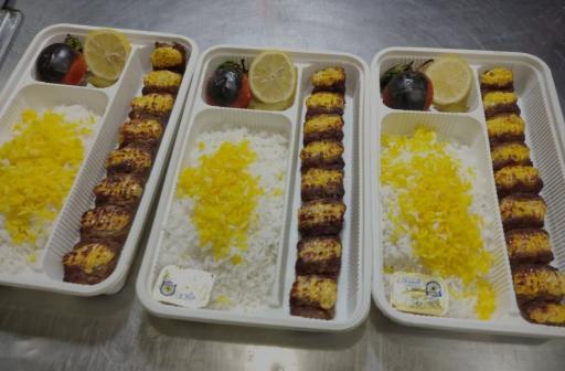 عکس رستوران و سفره خانه سنتی حمام گلشن