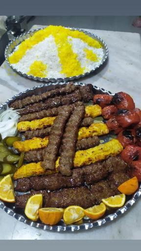 عکس رستوران و سفره خانه سنتی حمام گلشن