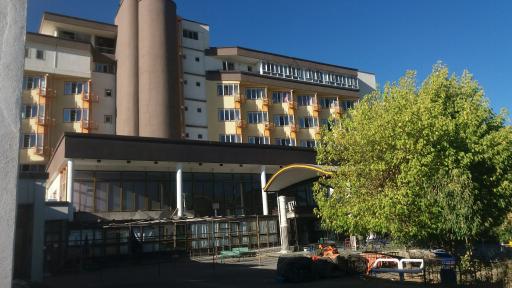 عکس بیمارستان شهید بهشتی