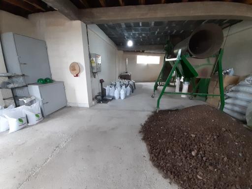 عکس ورمی کمپوست ویشکا