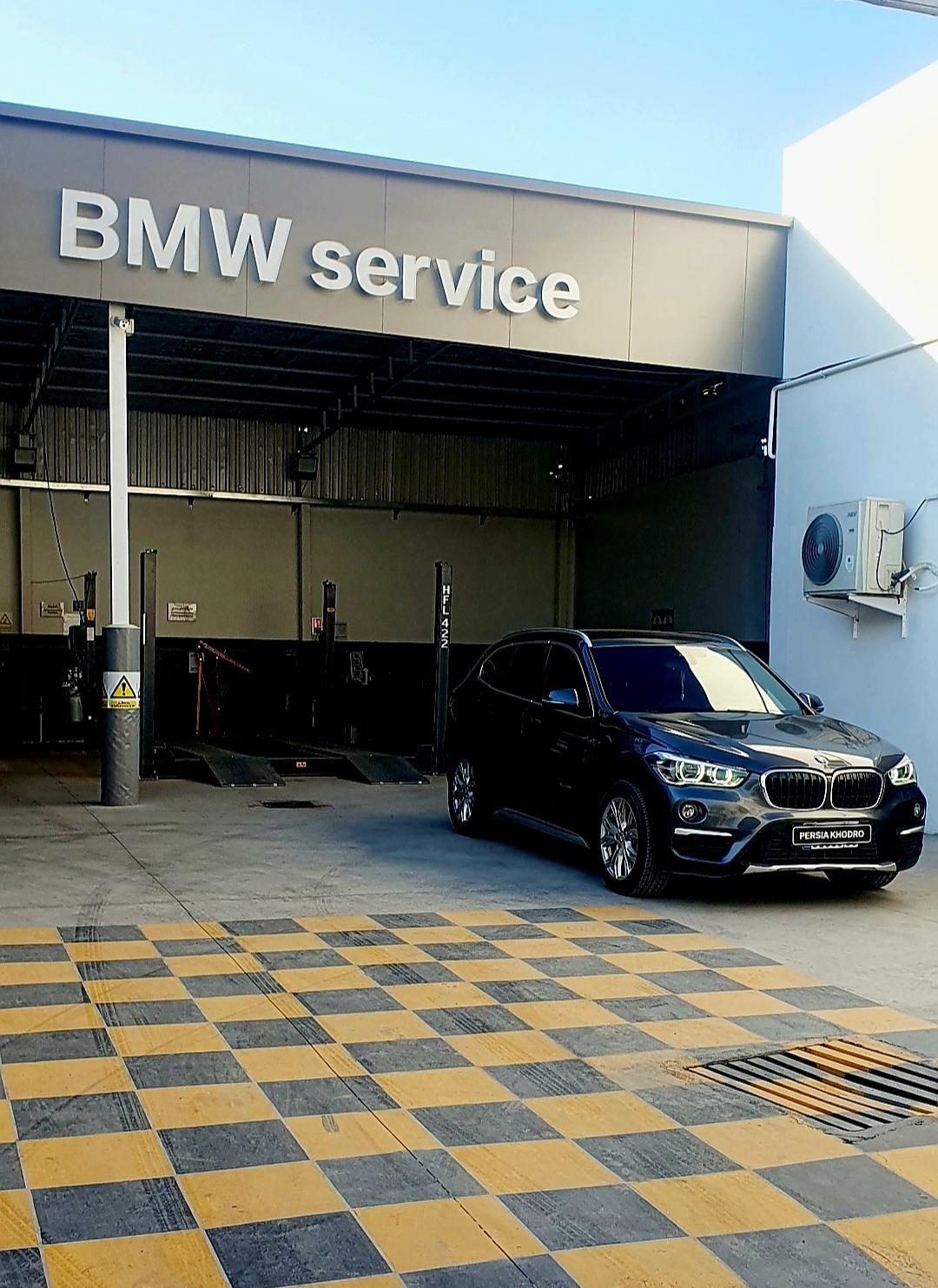 عکس نمایندگی پرشیا خودرو ۱۴۸