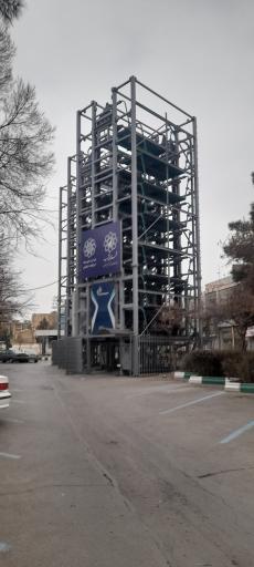 عکس پارکینگ طبقاتی باغ ملی