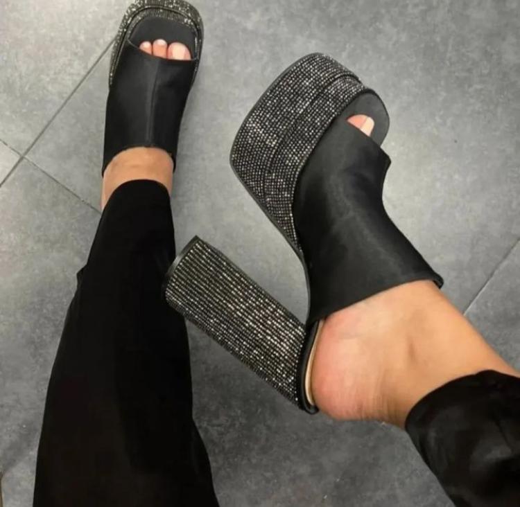 عکس کیف و کفش پاساژ کوچولو