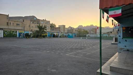 عکس مدرسه شهیده زهرا توکلی