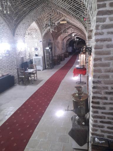 عکس هتل سنتی لاری ( کاروانسرای لاری )