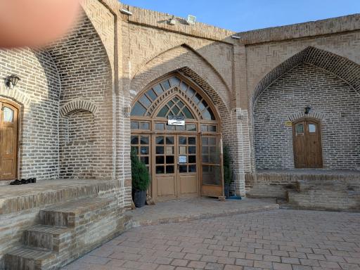 عکس هتل سنتی لاری ( کاروانسرای لاری )