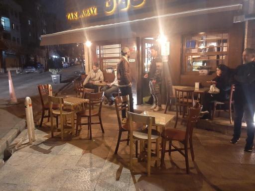 عکس کافه لی وان