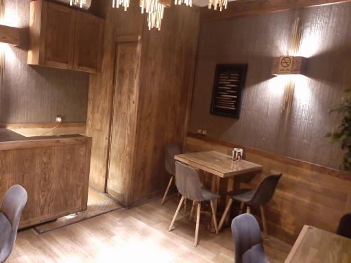 عکس کافه لی وان