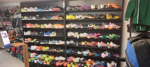 عکس فروشگاه ورزشی فیروز اسپرت