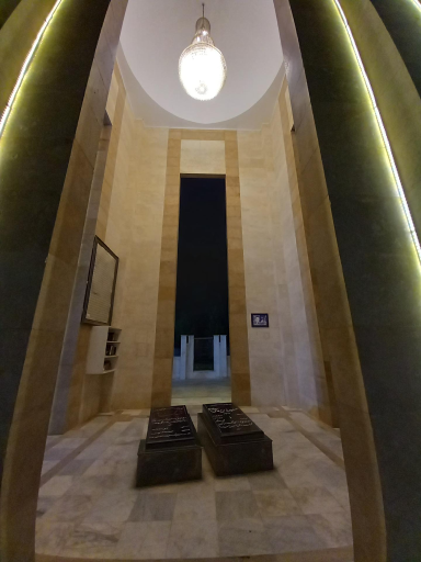 عکس مقبره شهدای گمنام