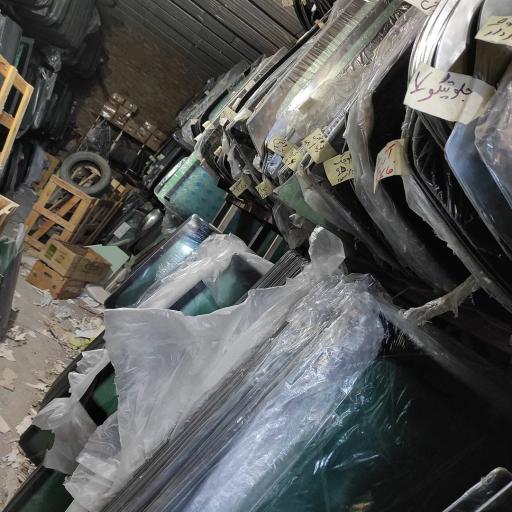 عکس شیشه اتومبیل حیدری (آقا ابراهیم)