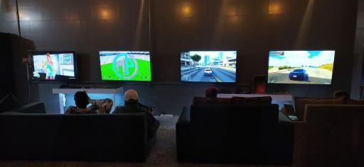 عکس گیم نت کافه بازی