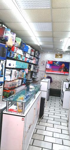 فروشگاه رادیو فردوسی
