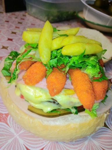 عکس فست فود و بستنی یئمه‌لی