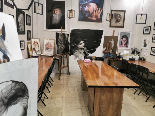 عکس گالری نقاشی پریا فرجی 