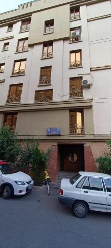 عکس ساختمان پزشکان شکوفه