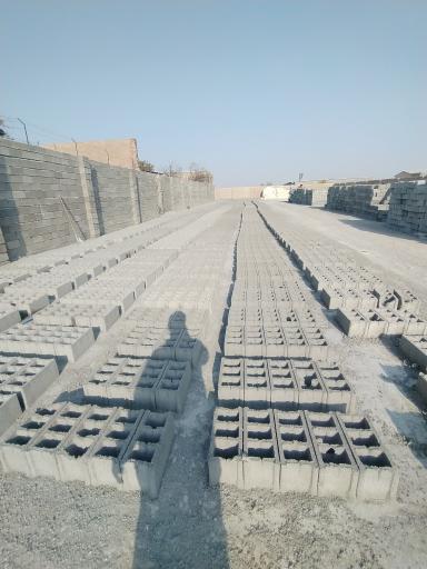 عکس کارگاه بلوک زنی و مصالح ساختمانی پیرعلی 