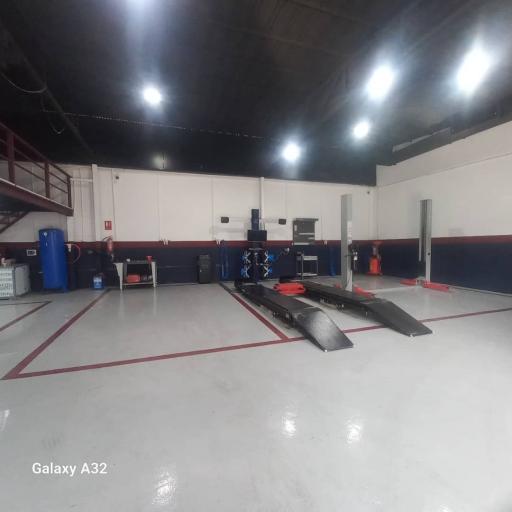 عکس اتوخسروانی نمایندگی خدمات تیگارد موتور