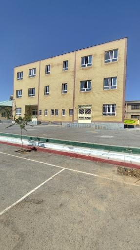 عکس مدرسه نمونه راهنمایی دخترانه خضراء